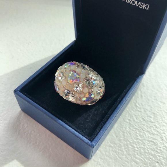 Swarovski Crystal Dome Ring - Picture 2 of 3